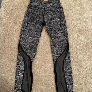 Lululemon Leggings with pockets